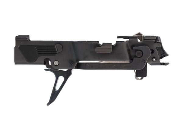 320fcublack33a7-4